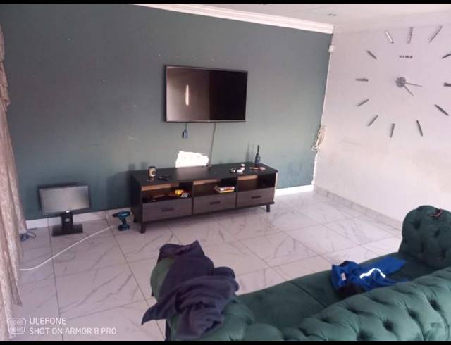 3 BEDROOM HOUSE FOR SALE IN NATURENA